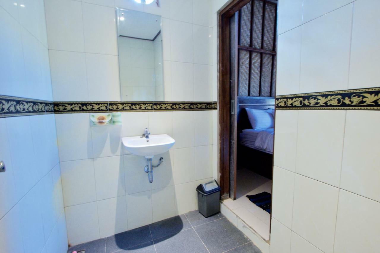 Adi Bungalow Nusa Penida RedPartner Ped Bagian luar foto